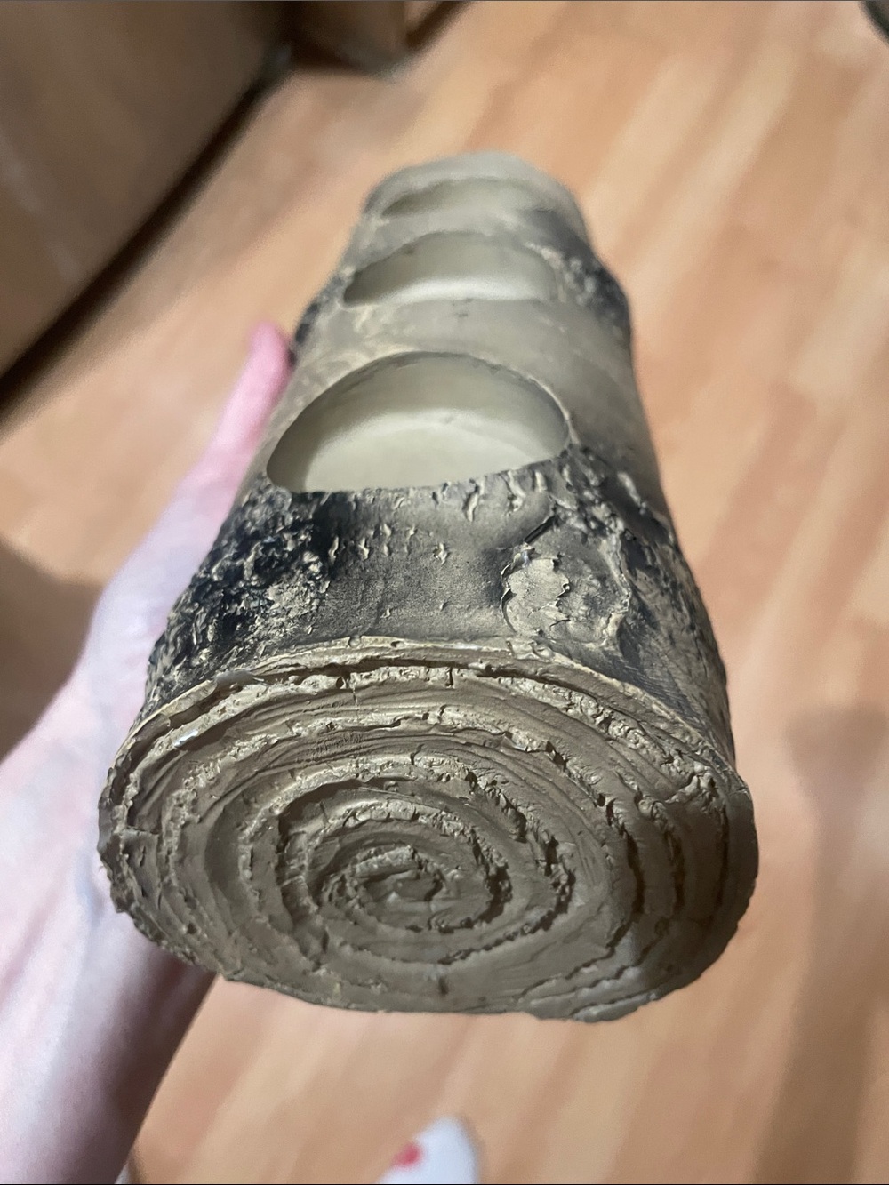 Faux Log tea light Holder - Picture 4 of 4